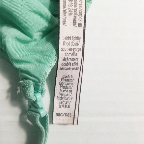VICTORIAS SECRET WOMEN'S BRA SIZE 38C - Picture 5 of 16